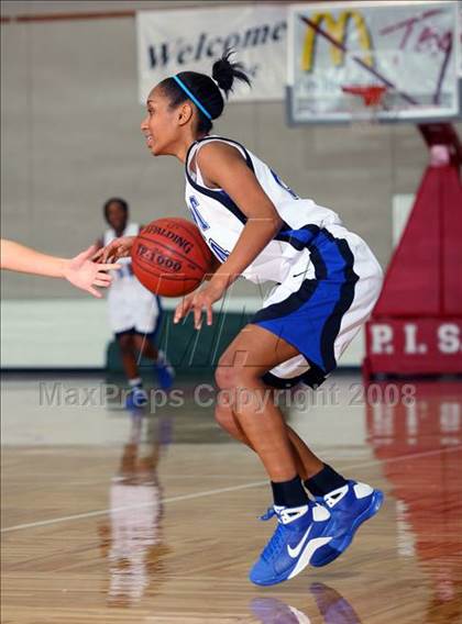 Thumbnail 2 in College Park vs. Summit (McDonald's Texas Invitational) photogallery.