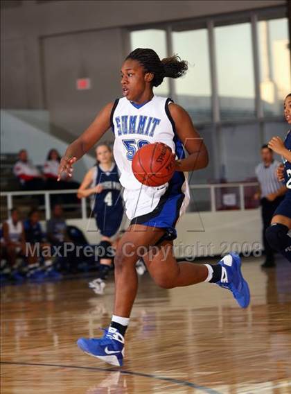 Thumbnail 1 in College Park vs. Summit (McDonald's Texas Invitational) photogallery.