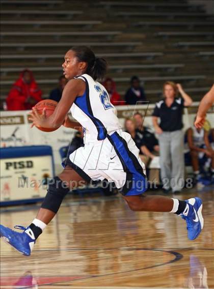 Thumbnail 2 in College Park vs. Summit (McDonald's Texas Invitational) photogallery.