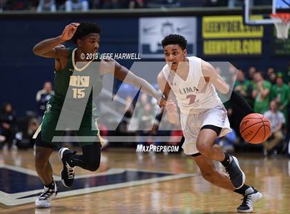 Thumbnail 1 in St. Vincent-St. Mary vs. Lima Senior (OHSAA DI Regional Final) photogallery.