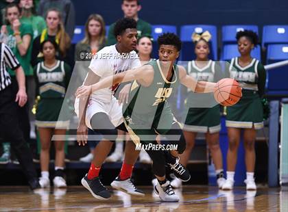Thumbnail 1 in St. Vincent-St. Mary vs. Lima Senior (OHSAA DI Regional Final) photogallery.