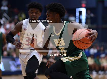 Thumbnail 2 in St. Vincent-St. Mary vs. Lima Senior (OHSAA DI Regional Final) photogallery.