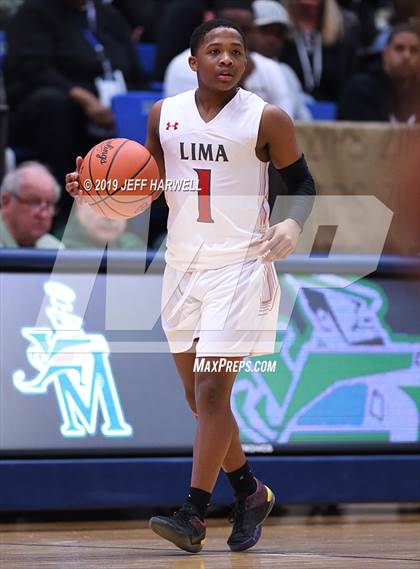 Thumbnail 1 in St. Vincent-St. Mary vs. Lima Senior (OHSAA DI Regional Final) photogallery.