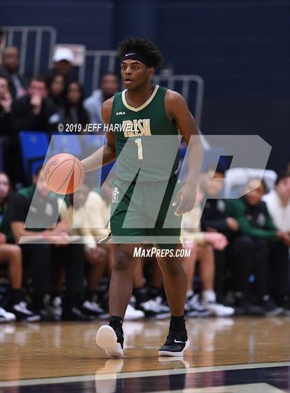 Thumbnail 1 in St. Vincent-St. Mary vs. Lima Senior (OHSAA DI Regional Final) photogallery.