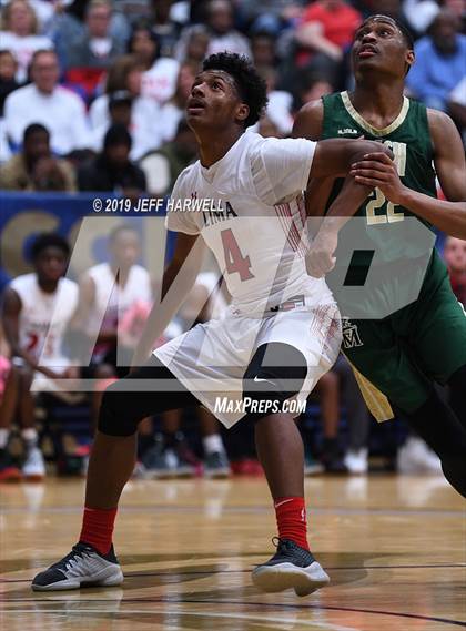 Thumbnail 1 in St. Vincent-St. Mary vs. Lima Senior (OHSAA DI Regional Final) photogallery.