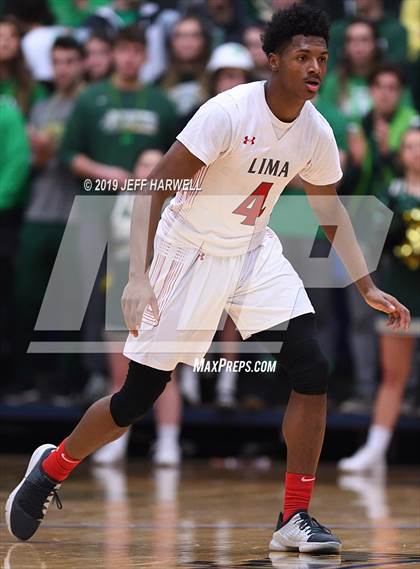 Thumbnail 2 in St. Vincent-St. Mary vs. Lima Senior (OHSAA DI Regional Final) photogallery.