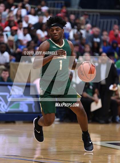 Thumbnail 1 in St. Vincent-St. Mary vs. Lima Senior (OHSAA DI Regional Final) photogallery.