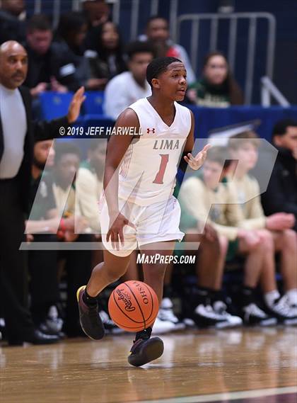 Thumbnail 2 in St. Vincent-St. Mary vs. Lima Senior (OHSAA DI Regional Final) photogallery.