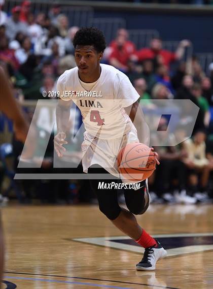 Thumbnail 1 in St. Vincent-St. Mary vs. Lima Senior (OHSAA DI Regional Final) photogallery.