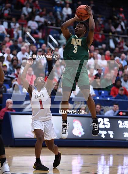 Thumbnail 3 in St. Vincent-St. Mary vs. Lima Senior (OHSAA DI Regional Final) photogallery.
