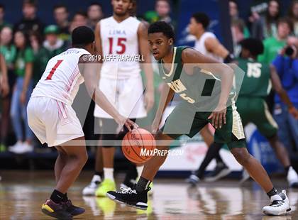 Thumbnail 2 in St. Vincent-St. Mary vs. Lima Senior (OHSAA DI Regional Final) photogallery.