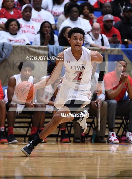 Thumbnail 2 in St. Vincent-St. Mary vs. Lima Senior (OHSAA DI Regional Final) photogallery.