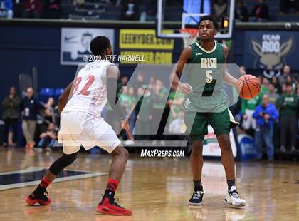 Thumbnail 2 in St. Vincent-St. Mary vs. Lima Senior (OHSAA DI Regional Final) photogallery.
