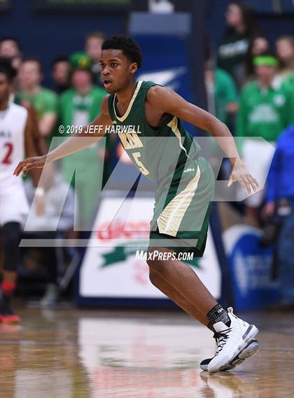 Thumbnail 3 in St. Vincent-St. Mary vs. Lima Senior (OHSAA DI Regional Final) photogallery.