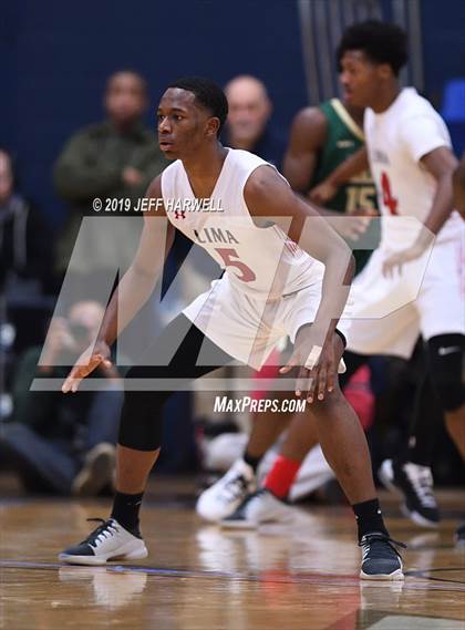 Thumbnail 3 in St. Vincent-St. Mary vs. Lima Senior (OHSAA DI Regional Final) photogallery.