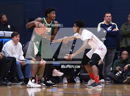 Thumbnail 2 in St. Vincent-St. Mary vs. Lima Senior (OHSAA DI Regional Final) photogallery.