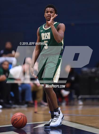Thumbnail 1 in St. Vincent-St. Mary vs. Lima Senior (OHSAA DI Regional Final) photogallery.