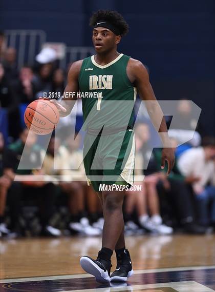 Thumbnail 2 in St. Vincent-St. Mary vs. Lima Senior (OHSAA DI Regional Final) photogallery.