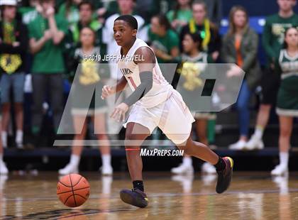 Thumbnail 1 in St. Vincent-St. Mary vs. Lima Senior (OHSAA DI Regional Final) photogallery.