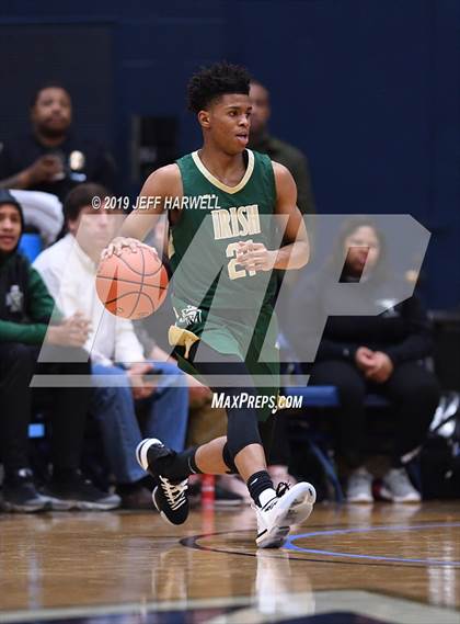 Thumbnail 2 in St. Vincent-St. Mary vs. Lima Senior (OHSAA DI Regional Final) photogallery.