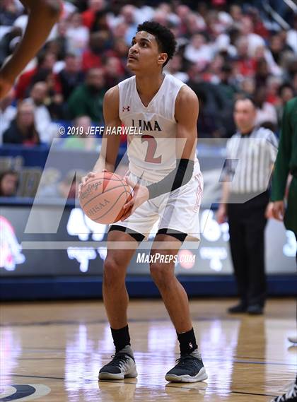 Thumbnail 1 in St. Vincent-St. Mary vs. Lima Senior (OHSAA DI Regional Final) photogallery.