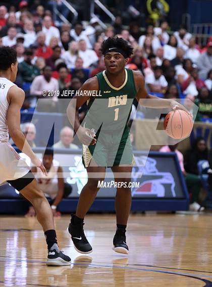 Thumbnail 3 in St. Vincent-St. Mary vs. Lima Senior (OHSAA DI Regional Final) photogallery.