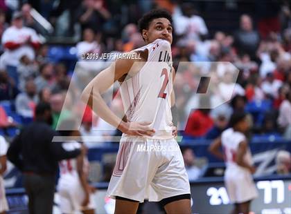 Thumbnail 3 in St. Vincent-St. Mary vs. Lima Senior (OHSAA DI Regional Final) photogallery.