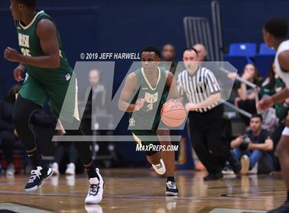 Thumbnail 1 in St. Vincent-St. Mary vs. Lima Senior (OHSAA DI Regional Final) photogallery.