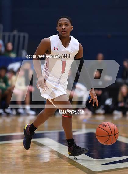 Thumbnail 1 in St. Vincent-St. Mary vs. Lima Senior (OHSAA DI Regional Final) photogallery.