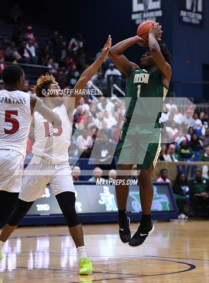 Thumbnail 3 in St. Vincent-St. Mary vs. Lima Senior (OHSAA DI Regional Final) photogallery.