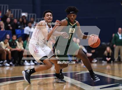 Thumbnail 2 in St. Vincent-St. Mary vs. Lima Senior (OHSAA DI Regional Final) photogallery.