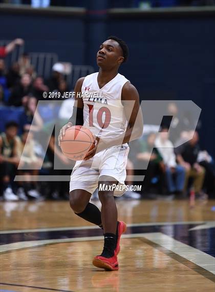 Thumbnail 3 in St. Vincent-St. Mary vs. Lima Senior (OHSAA DI Regional Final) photogallery.