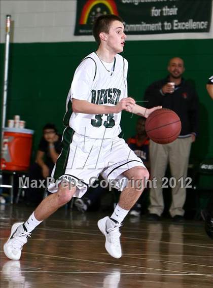 Thumbnail 1 in Brewster vs. Lincoln Hall (5th Annual Putnam Challenge) photogallery.