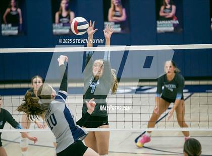 Thumbnail 3 in JV: Lakeridge @ St. Mary's Academy photogallery.