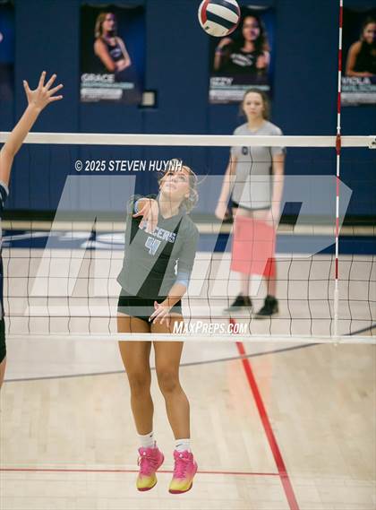 Thumbnail 1 in JV: Lakeridge @ St. Mary's Academy photogallery.