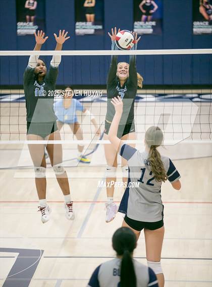 Thumbnail 3 in JV: Lakeridge @ St. Mary's Academy photogallery.