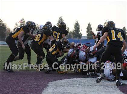 Thumbnail 2 in Terra Nova vs. Seaside (CIF CCS D3 Final) photogallery.