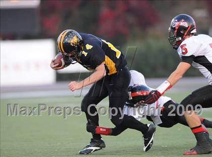 Thumbnail 2 in Terra Nova vs. Seaside (CIF CCS D3 Final) photogallery.