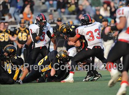 Thumbnail 1 in Terra Nova vs. Seaside (CIF CCS D3 Final) photogallery.