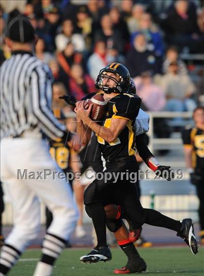 Thumbnail 2 in Terra Nova vs. Seaside (CIF CCS D3 Final) photogallery.