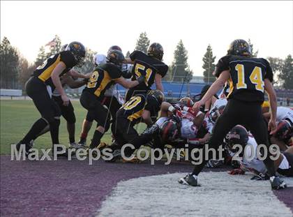 Thumbnail 3 in Terra Nova vs. Seaside (CIF CCS D3 Final) photogallery.