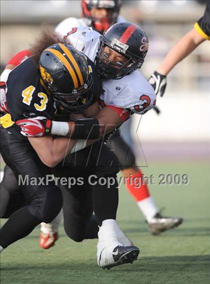 Thumbnail 2 in Terra Nova vs. Seaside (CIF CCS D3 Final) photogallery.