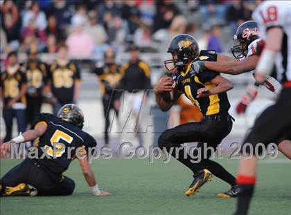 Thumbnail 1 in Terra Nova vs. Seaside (CIF CCS D3 Final) photogallery.