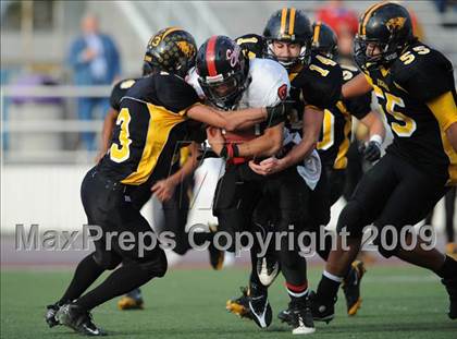 Thumbnail 1 in Terra Nova vs. Seaside (CIF CCS D3 Final) photogallery.