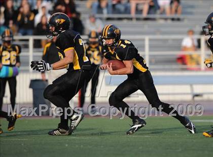 Thumbnail 3 in Terra Nova vs. Seaside (CIF CCS D3 Final) photogallery.