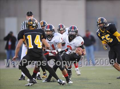 Thumbnail 3 in Terra Nova vs. Seaside (CIF CCS D3 Final) photogallery.