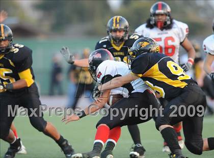 Thumbnail 3 in Terra Nova vs. Seaside (CIF CCS D3 Final) photogallery.