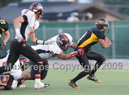 Thumbnail 3 in Terra Nova vs. Seaside (CIF CCS D3 Final) photogallery.
