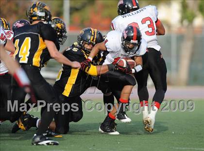 Thumbnail 3 in Terra Nova vs. Seaside (CIF CCS D3 Final) photogallery.
