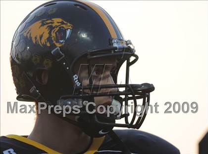 Thumbnail 2 in Terra Nova vs. Seaside (CIF CCS D3 Final) photogallery.